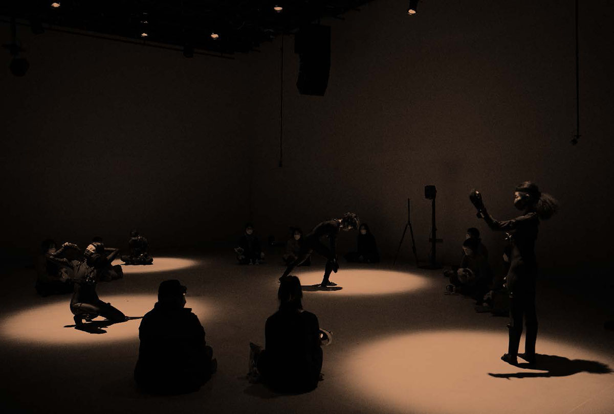 Doppelgänger View 4